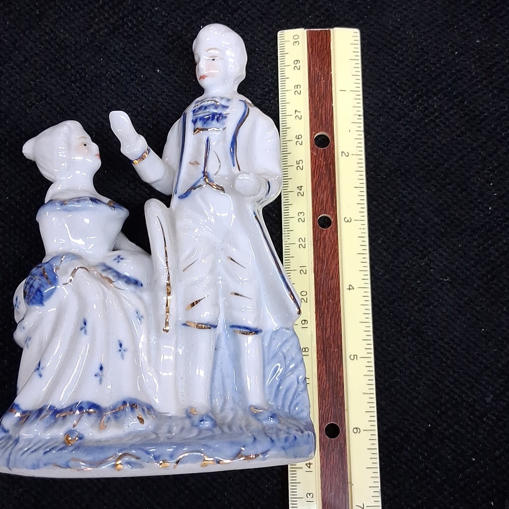 Bridgerton style colonial figurine 18th century attire with blue & gold accents- - Picture 6 of 7